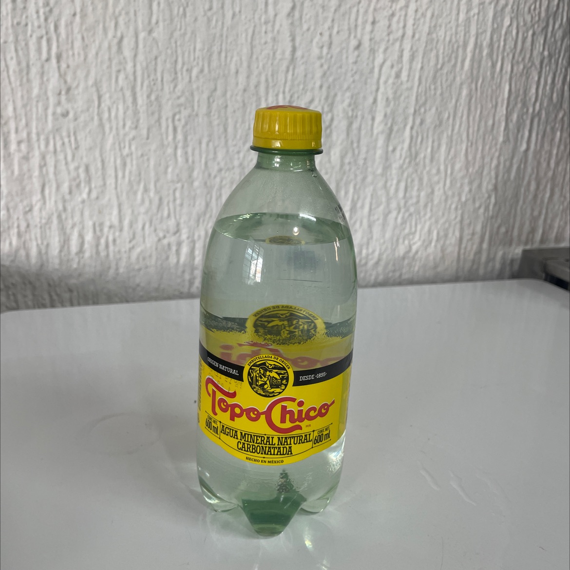 Agua mineral